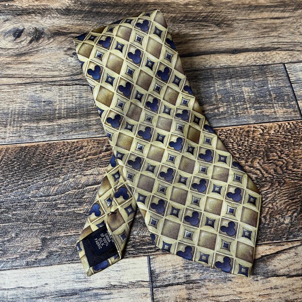 Vintage Walt Disney World Tie Mickey Mouse Logo Silk Necktie‎ Butter Yellow